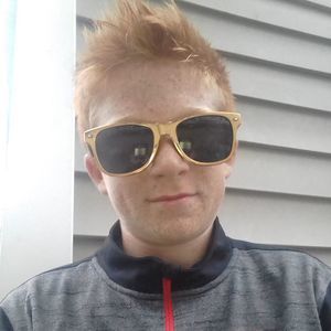 Meet your Posher, Christian